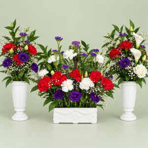 Conjunto floral de centro y jarrones